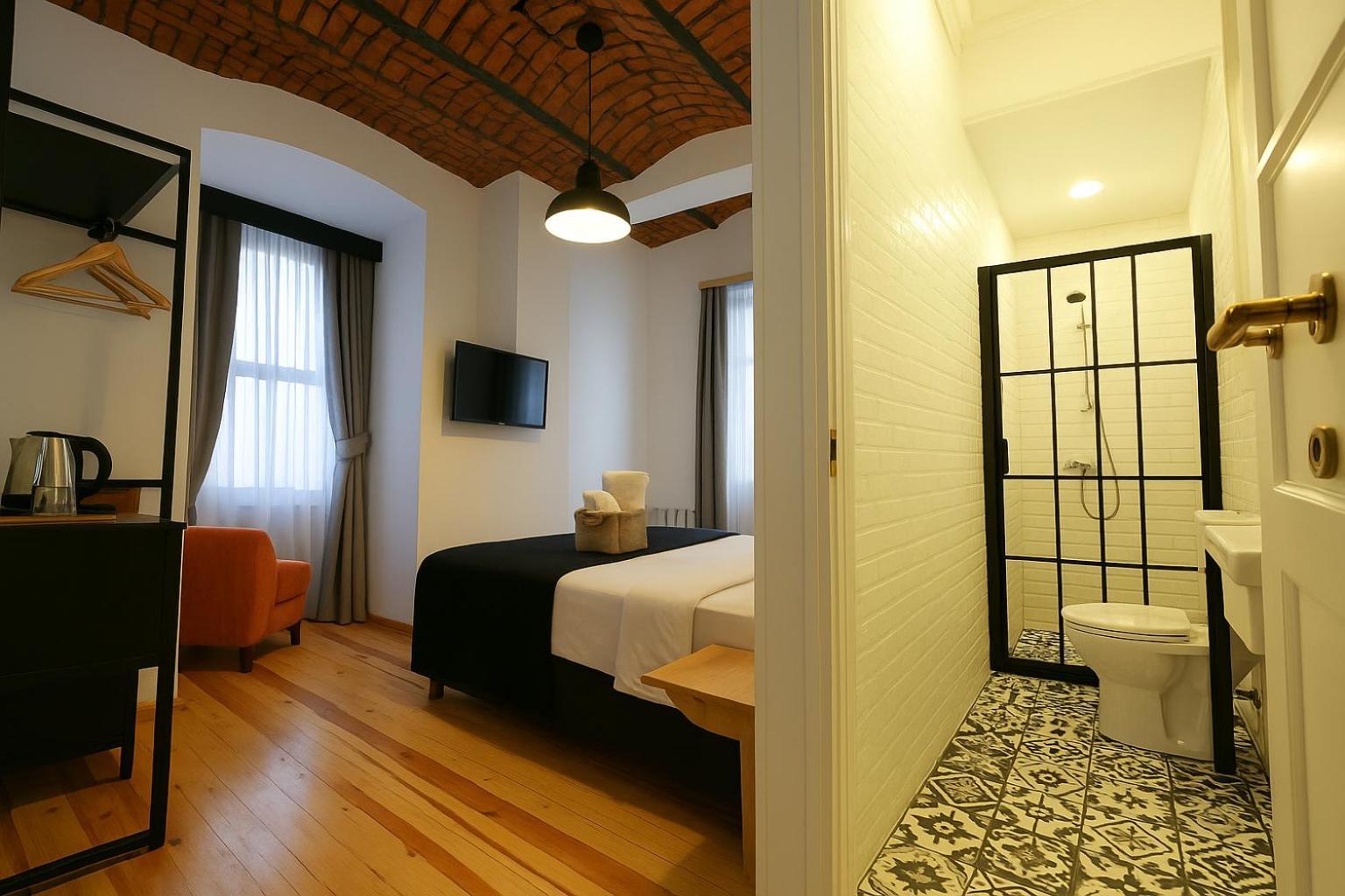 Taksim Istiklal Street Kamilbey Sueites 3*