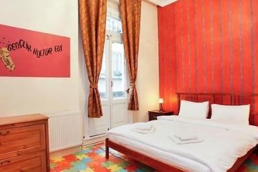 Taksim Istiklal Street Kamil - Historical Hotel Istanbul