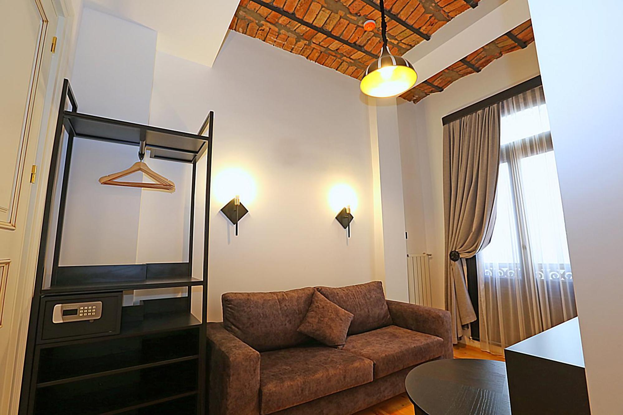 Taksim Istiklal Street Kamil - Historical 3*