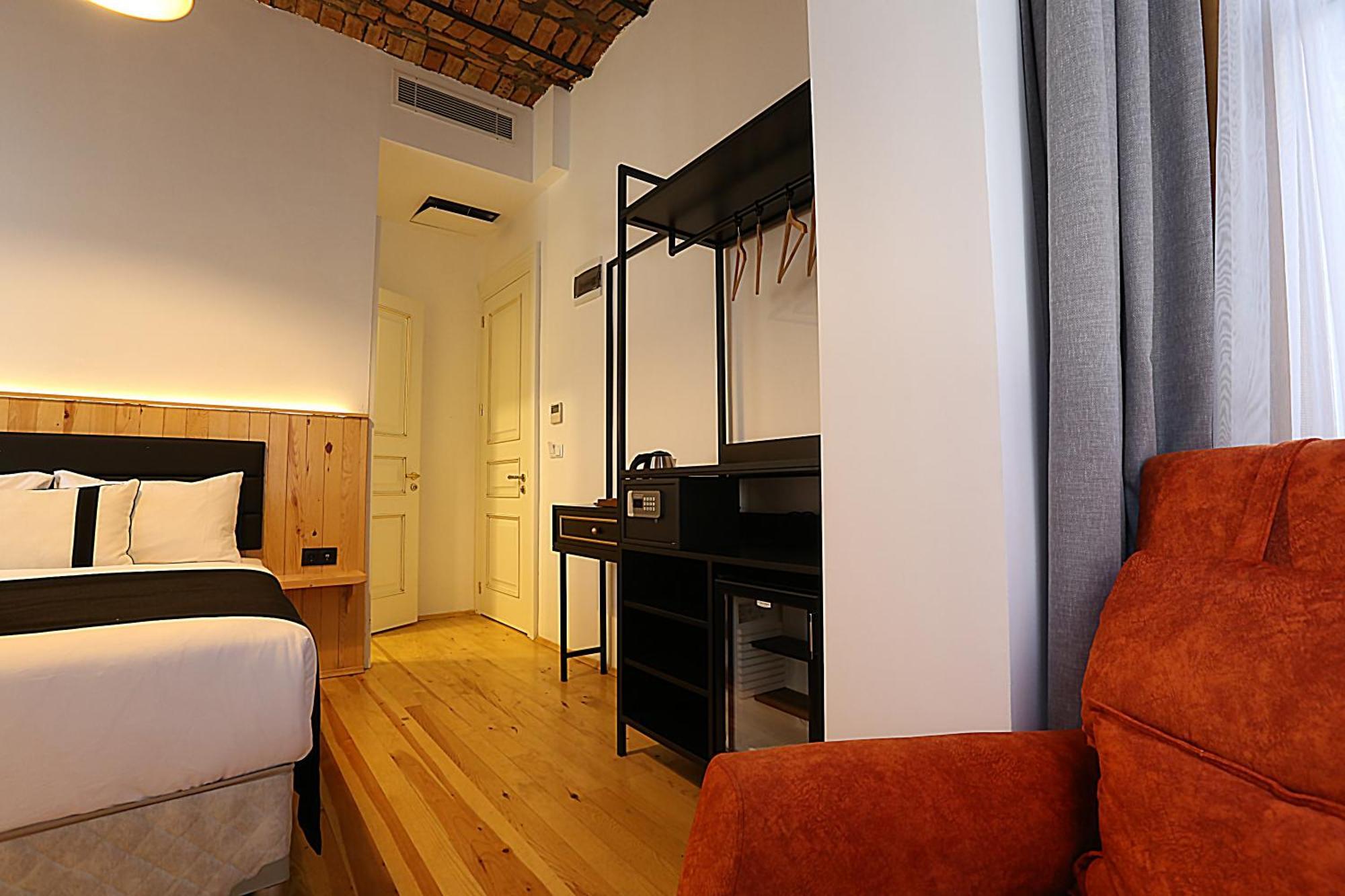Hotel Taksim Istiklal Street Kamil - Historical 3*