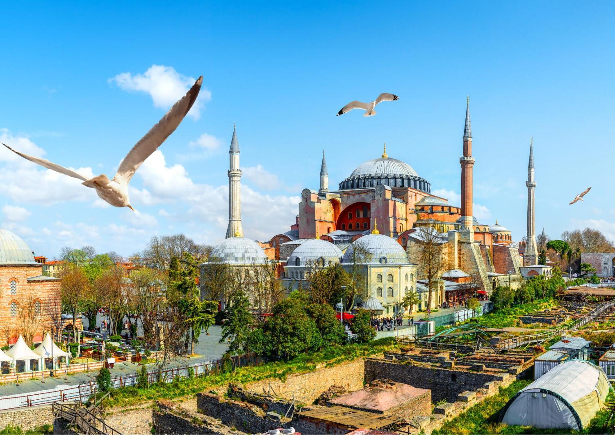 Taksim Istiklal Street Kamil - Historical Hotel